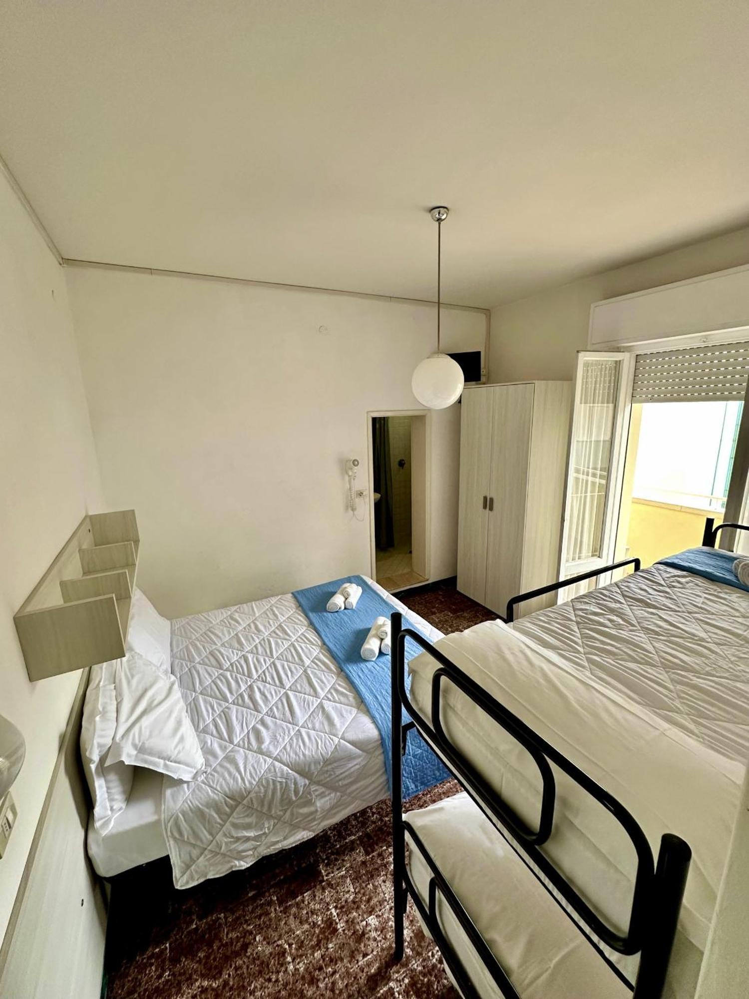 Hotel Napoleon Riccione Esterno foto
