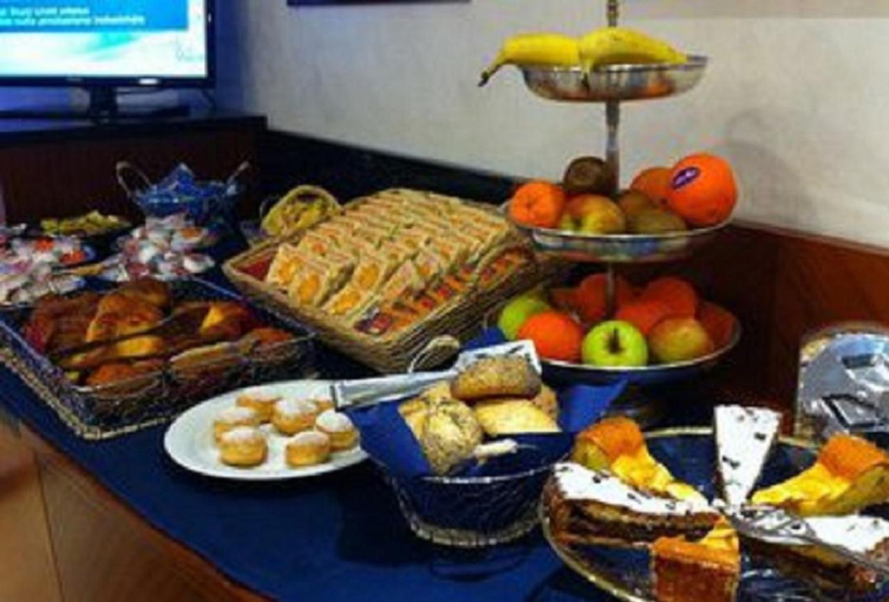 Hotel Napoleon Riccione Esterno foto